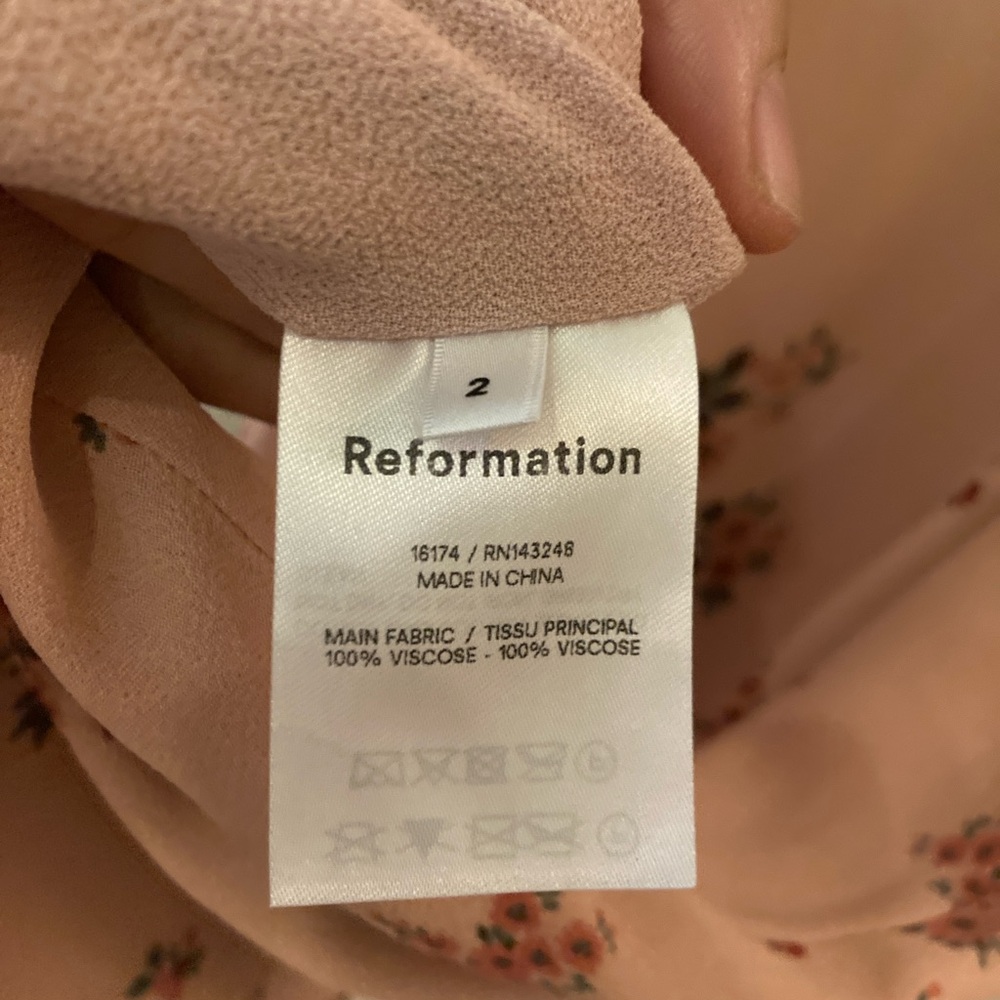Reformation dress - Picture 8 of 8